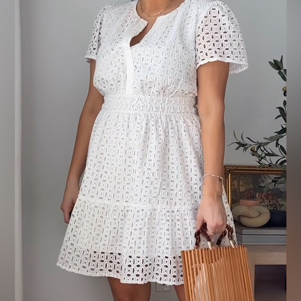 Pretty Garden Women Dress White Size S - Picture 1 of 10